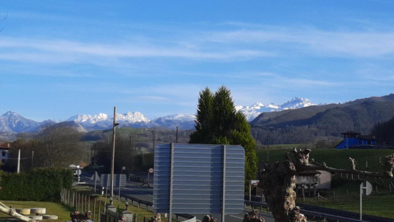 El Puentin Del Sella Con Wifi Y Parking Gratuito Appartement Onís Buitenkant foto