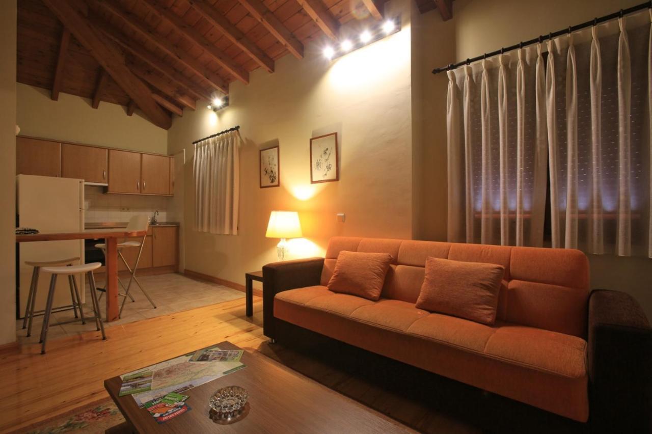El Puentin Del Sella Con Wifi Y Parking Gratuito Appartement Onís Buitenkant foto