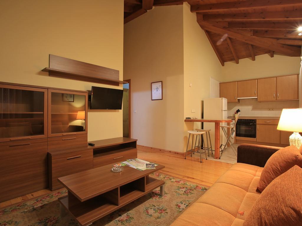 El Puentin Del Sella Con Wifi Y Parking Gratuito Appartement Onís Kamer foto
